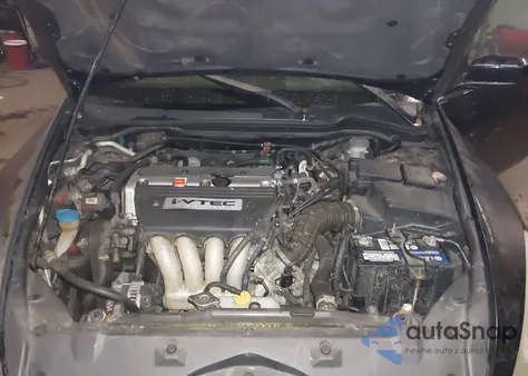 2004 Honda Accord 2.4 Ex z USA, uszkodzony, nr VIN 1HGCM56624A011125